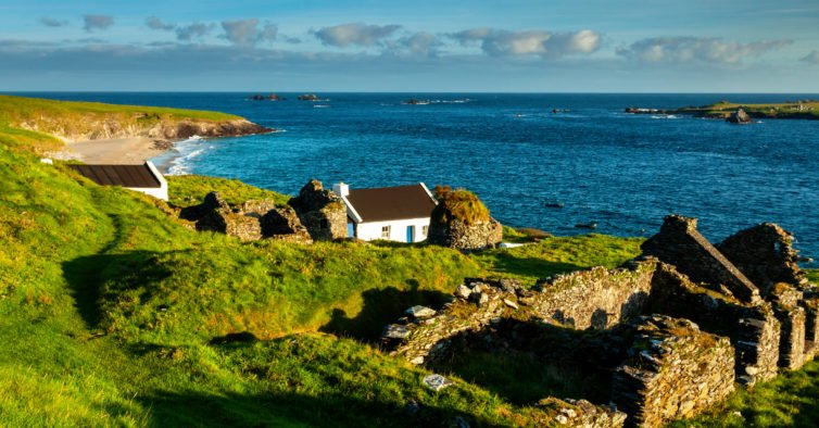 Irlanda vai pagar mais de R mil para quem quiser morar nas ilhas remotas do país